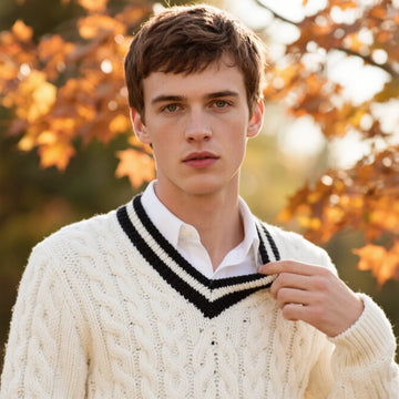 Men's White V-Neck Twisted Sweater with Black Stripe Neckline - Fall/Winter Fashion Casual Style Warm Loose Trend
